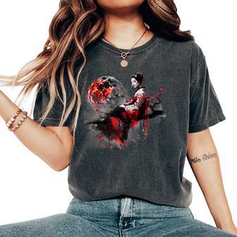 Japanese Geisha Kimono Geisha Girl Sakura Cherry Blossom Women's Oversized Comfort T-Shirt - Thegiftio UK
