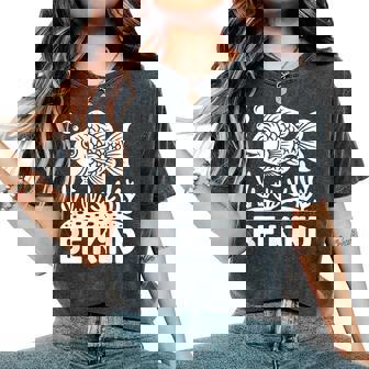 Be Kind Fish 学校教師の初日おめでとう レディースオーバーサイズコンフォートTシャツ - Kawaiitshirt