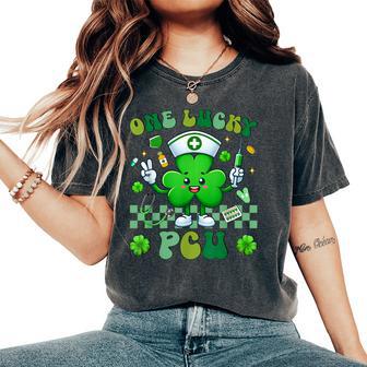 One Lucky Pcu St Patrick’S Day Progressive Care Nurse Women's Oversized Comfort T-Shirt - Thegiftio