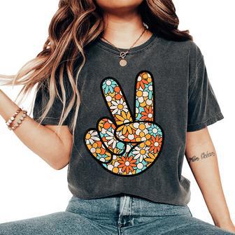 Peace Hand Sign Hippie Flower Groovy 60S 70S Party Outfit Women's Oversized Comfort T-Shirt - Thegiftio UK