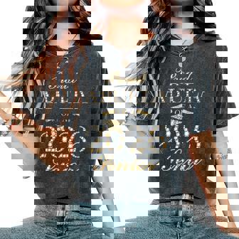 Proud Abuela Of A 2026 シニア 卒業 長袖tシャツ レディースオーバーサイズコンフォートTシャツ - Kawaiitshirt