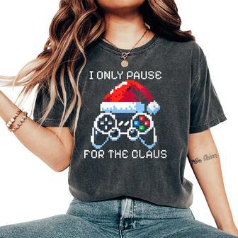Retro Gamer Christmas Pixel 8-Bit Controller Boys Girls Women's Oversized Comfort T-Shirt - Thegiftio UK