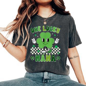 Retro One Lucky Mama St Patrick Day Mom Grandma Women's Oversized Comfort T-Shirt | Mazezy