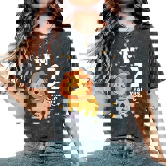 キッズ 2歳の誕生日 ライオン 2歳 男の子 女の子 レディースオーバーサイズコンフォートTシャツ - Kawaiitshirt