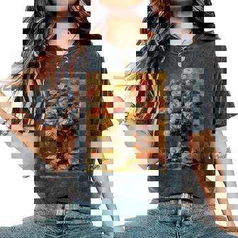 ピエール・オーギュスト・ルノワール作「花瓶の中のバラ」 ガーデンフラワー レディースオーバーサイズコンフォートTシャツ - Kawaiitshirt