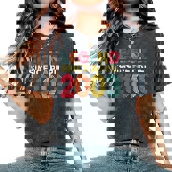 レジェンド 2003年4月 23歳の誕生日 男性 女性 23歳 レディースオーバーサイズコンフォートTシャツ - Kawaiitshirt