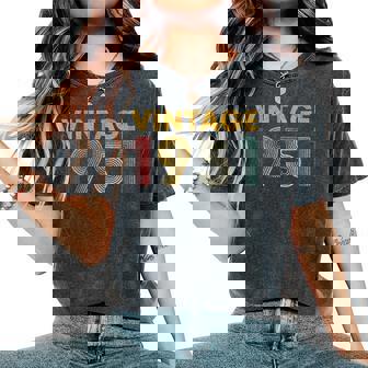 ヴィンテージ 1951 75 歳の誕生日プレゼント 男性 女性 75 歳 レディースオーバーサイズコンフォートTシャツ - Kawaiitshirt