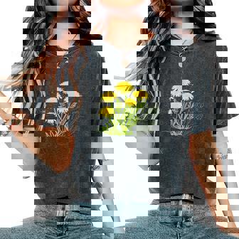 星と水晶の先端の夏の花とタンポポ レディースオーバーサイズコンフォートTシャツ - Kawaiitshirt