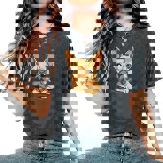 男性用、女性、子供用の胸ポケットに入った面白い子犬。 レディースオーバーサイズコンフォートTシャツ - Kawaiitshirt