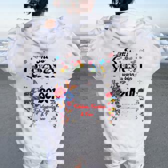 Cette Reine Est Née En 2001 Pour Anniversaire De Filles Et S Sweat à capuche oversize pour femme avec imprimé dans le dos - Cadeauxyz