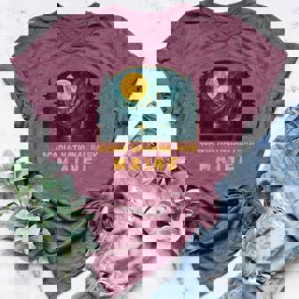 Acadia National Park LakeCliffs Views Women's Heather T-Shirt | Mazezy