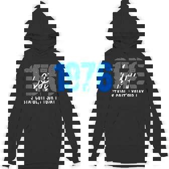 1976 誕生日 五十路祝い 50歳 大人の節目 クールでシンプルな数字デザイン パーカー - Kawaiitshirt