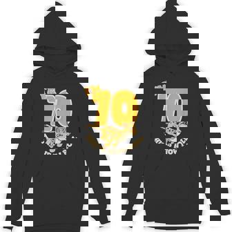 Cheetah 70th Birthday Party Jungle Safari Wild Cat Wildlife Unisex Hoodie | Mazezy