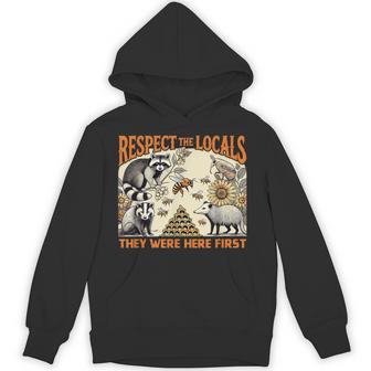 リスペクト Locals オポッサム スカンク アライグマ ハチミツ パーカー - Kawaiitshirt