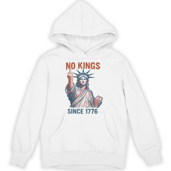 No Kings Since 1776 4Th Of July Statue Of Liberty Hoodie - Thegiftio UK