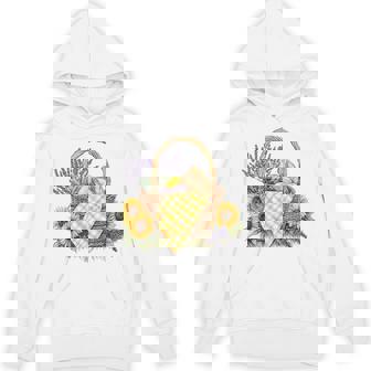 Wicker Picnic Basket With Bread And Lavender T Shirt Unisex Hoodie | Mazezy