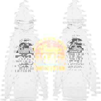 オンバック レトロヴィンテージ 1946年3月 80歳 80歳の誕生日 パーカー - Kawaiitshirt