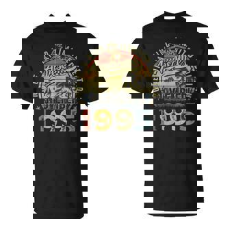 Awesome Since November 1995 Vintage Retro 30Th Birthday Men T-Shirt | Seseable UK