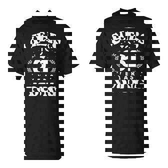 Cheers To 61歳 若い 61歳 61歳 誕生日 男性 女性 Tシャツ - Kawaiitshirt