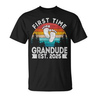 First Time Grandude Est 2025 First Time Grandpa Retro T-Shirt - Thegiftio UK