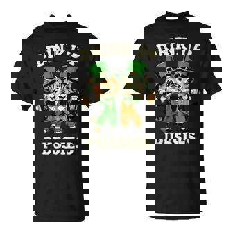 St Patrick's Day Drinking Drink Up Pussies Bartender T-Shirt - Thegiftio