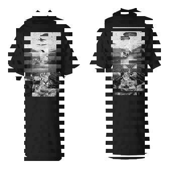 Hilarious Cat Selfie UFO Cow Abduction Alien Meme T-Shirt | Mazezy