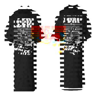 Le Devoir M’Appelle Truck Driver Retro Graphic T-Shirt | Mazezy