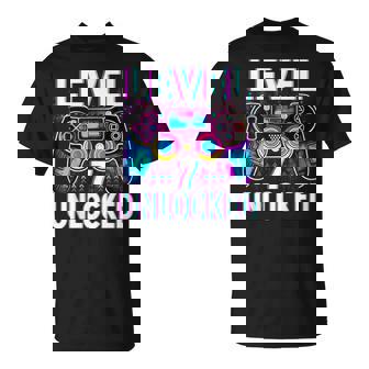 Level 7 Unlocked Video Gamer Geek 7Th Birthday T-Shirt | Mazezy