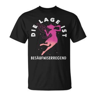 Lustige Fee Weinpruch Die Lage Ist Besäufniserregend T-Shirt - Geschenkecke