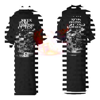 No Kings Just Witches Empowering Witchcraft Halloween T-Shirt | Mazezy