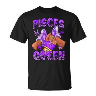 Pisces Girl Zodiac Birthday Afro Queen Sneakers Nails T-Shirt | Mazezy