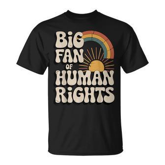 Vintage Rainbow Ist Ein Großer Fan Der Menschenrechte T-Shirt - Geschenkecke