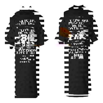 クロテッドクリームとジャムの入ったスコーンを食べに来ただけだよ Tシャツ - Kawaiitshirt