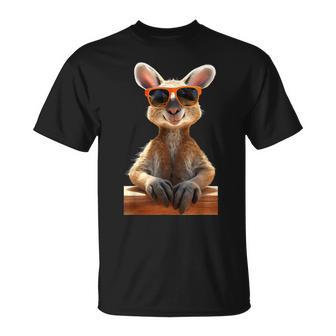 サングラスをかけたカンガルー オーストラリア アウトバック かわいい カンガルー Tシャツ - Kawaiitshirt