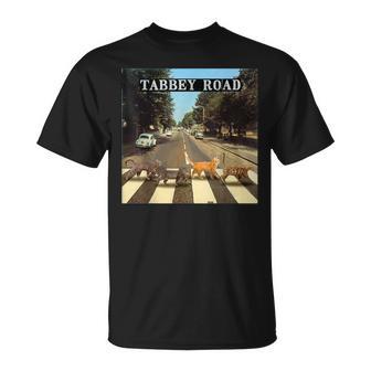 タビーロードクールタビーキャッツクロッシング Tシャツ - Kawaiitshirt