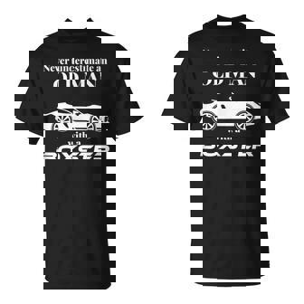 ボクスターを持った老人を決して過小評価しないでください。 Tシャツ - Kawaiitshirt