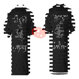 少女はてんとう虫が好き 野生動物 おもしろてんとう虫 Tシャツ - Kawaiitshirt