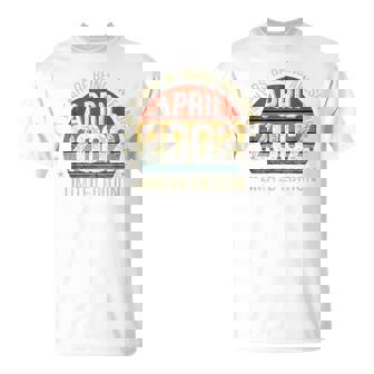 On Back 2002年4月の誕生日 限定版 ヴィンテージ 24Th Tシャツ - Kawaiitshirt