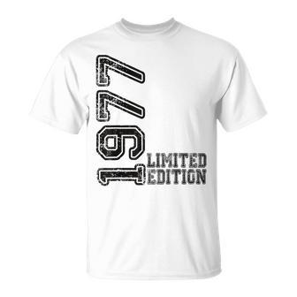 限定版 1977年誕生日 1977年生まれ 生年 Tシャツ - Kawaiitshirt