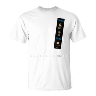 黒猫のウィズ 段ボールとウィズ C Tシャツ - Kawaiitshirt