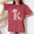 アルファベットtシャツ イニシャル文字 K & King Queen 王冠 レディースオーバーサイズコンフォートTシャツ Crimson アルファベットtシャツ イニシャル文字 K & King Queen 王冠 レディースオーバーサイズコンフォートTシャツ Crimson