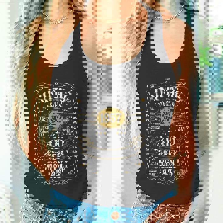 69 歳の誕生日プレゼント ヴィンテージ 1957 男性 面白い 69 歳 1957 タンクトップ