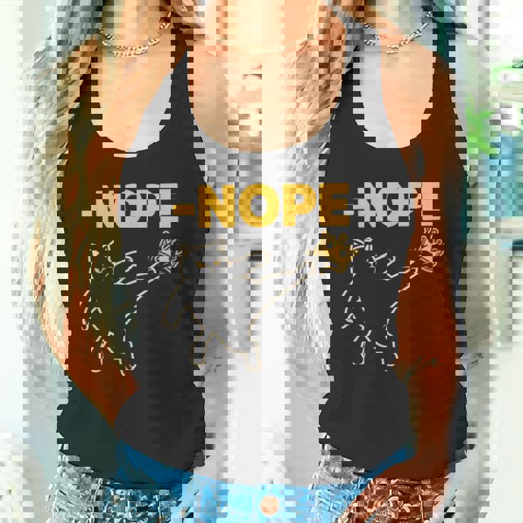 No Kings In America レトロ エッジの効いた抗議 タンクトップ