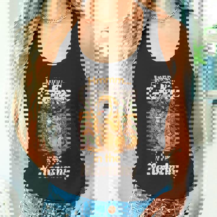 かわいいレオンベルガー犬と朝のコーヒー。 タンクトップ