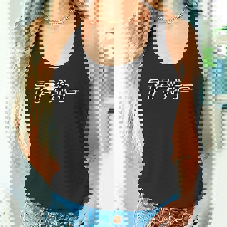 アラサー 30代・三十歳 30才【変なデザイン屋さん】面白い ポップ・主張メッセージ タンクトップ