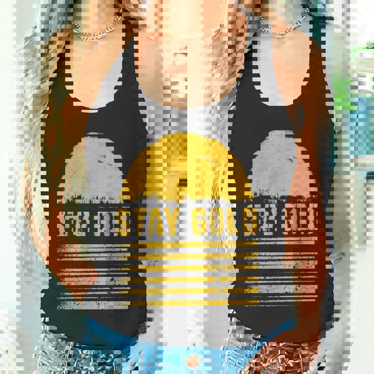 ステイゴールド 太陽 レトロ風 ストライプ 力強さ タンクトップ