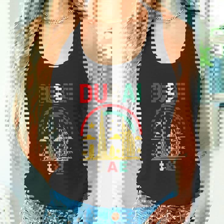 ドバイuaeスカイラインデザイン – ブルジュハリファとヤシの木 タンクトップ