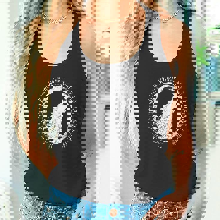 パックの強みはウルフ・キンドレッド・ウルフ・パック・スクワッド タンクトップ