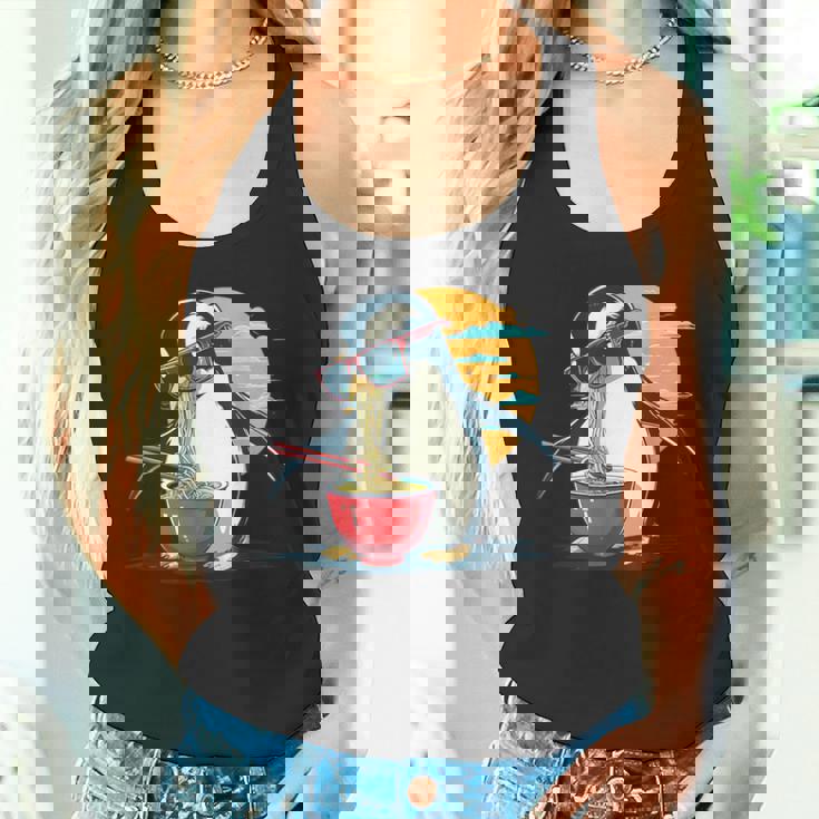 ペンギン食べる ラーメン サングラス アートワーク 和麺 タンクトップ