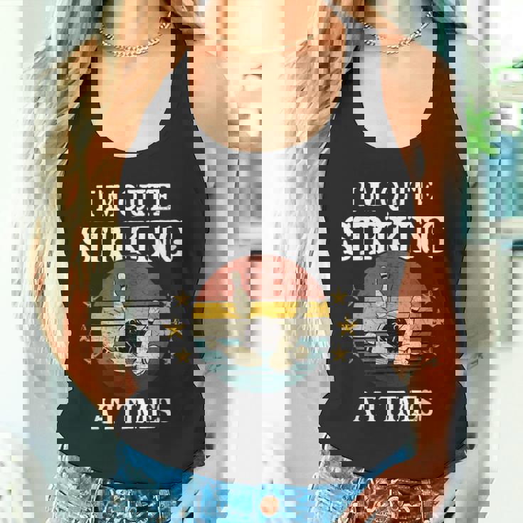 ボウリング私はかなり印象的です面白いビンテージボウラーダジャレ タンクトップ